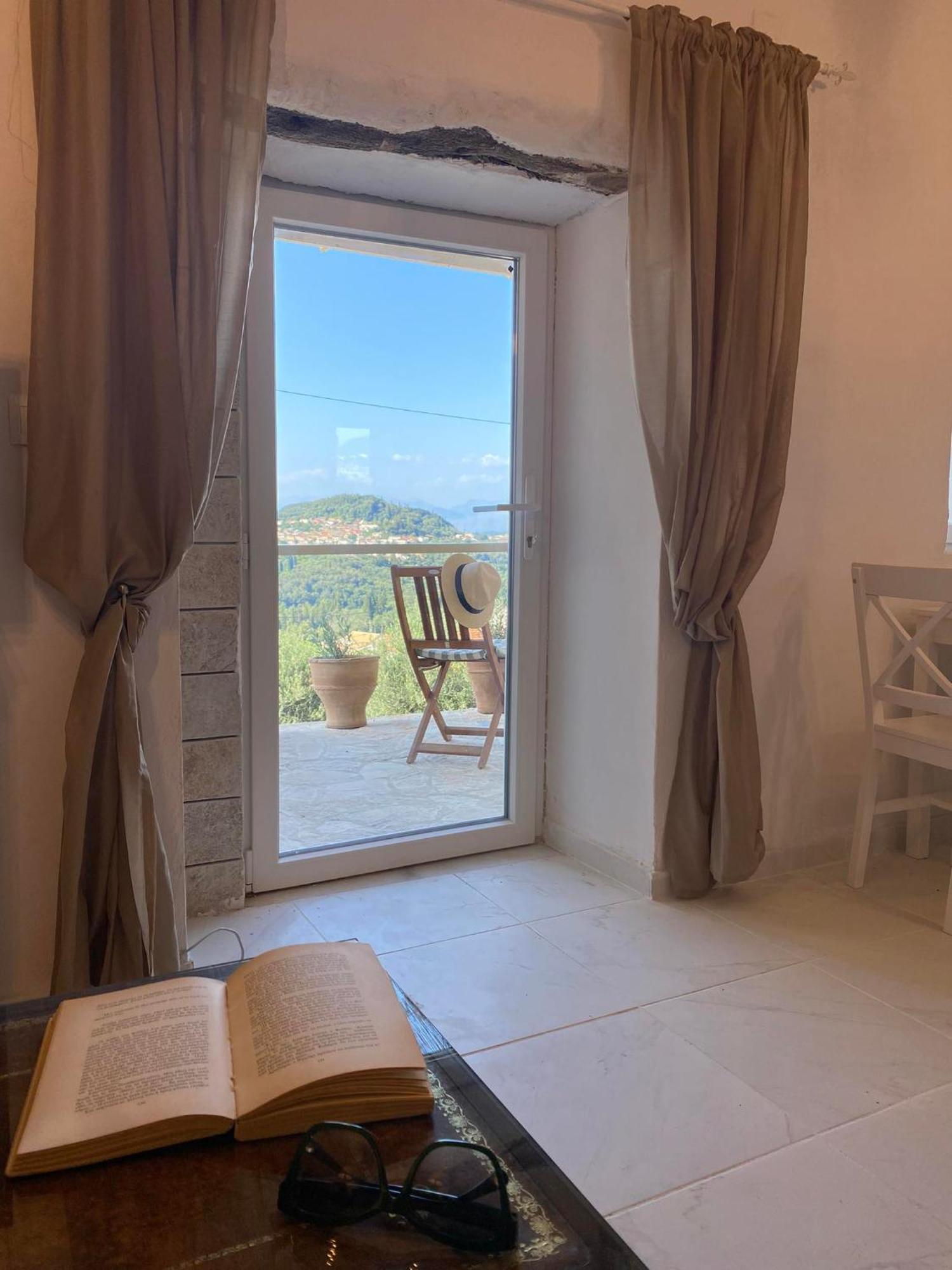 Dinateli House - Live Like A Local In Corfu *